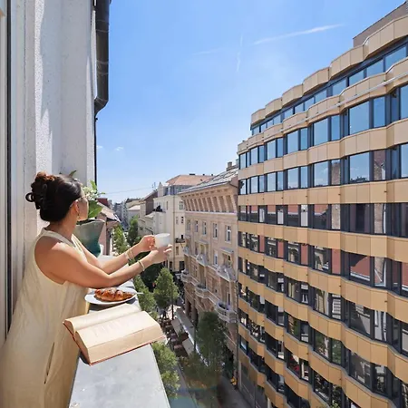 Διαμέρισμα Steps From The Basilica Stylish 2br Hideaway