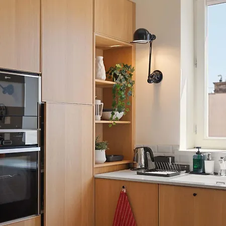 Apartament Steps From The Basilica Stylish 2br Hideaway *