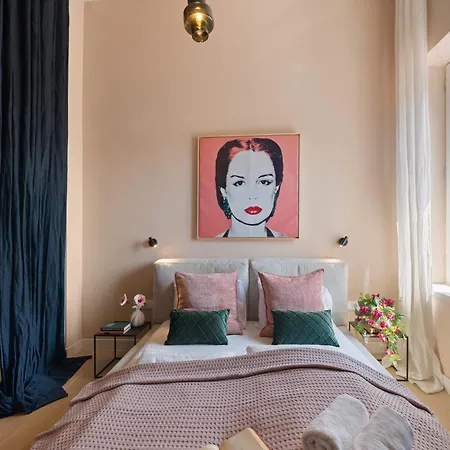 Διαμέρισμα Steps From The Basilica Stylish 2br Hideaway *